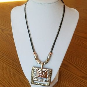 Laura Ashley adjustable silver bronze necklace